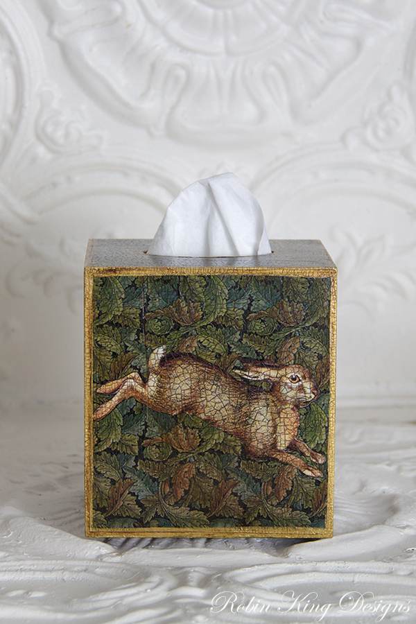 Running Remuda Ceramic Tissue Box Cover