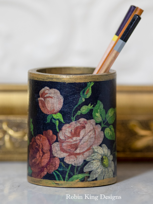 French Roses on Black Pencil Holder Round